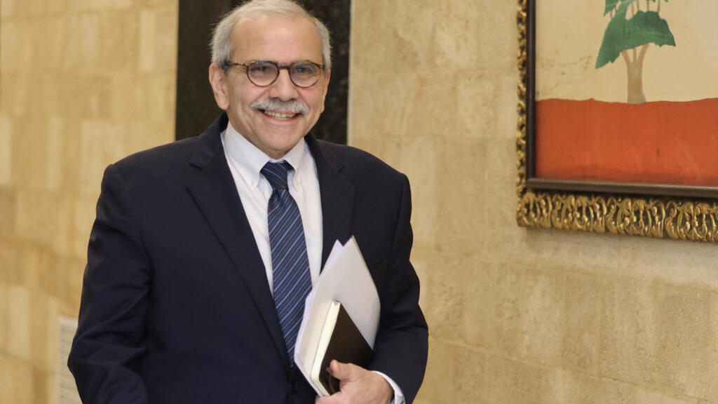 ماكرون يستقبل نواف سلام في باريس لمناقشة دعم لبنان وتعزيز الإصلاحات