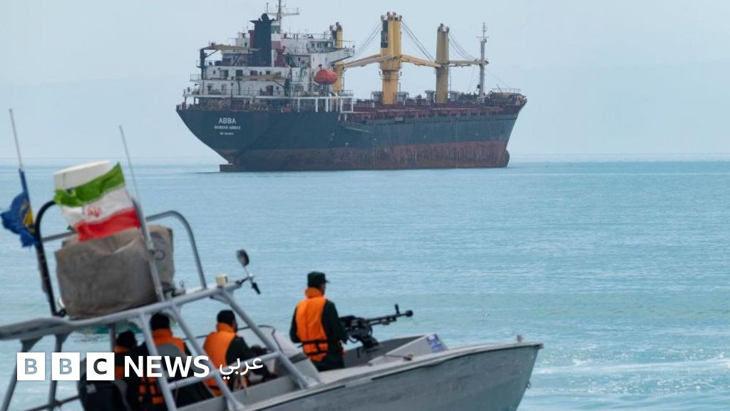 درروس من الحصار البحري في مضيق هرمز بين إيران والولايات المتحدة