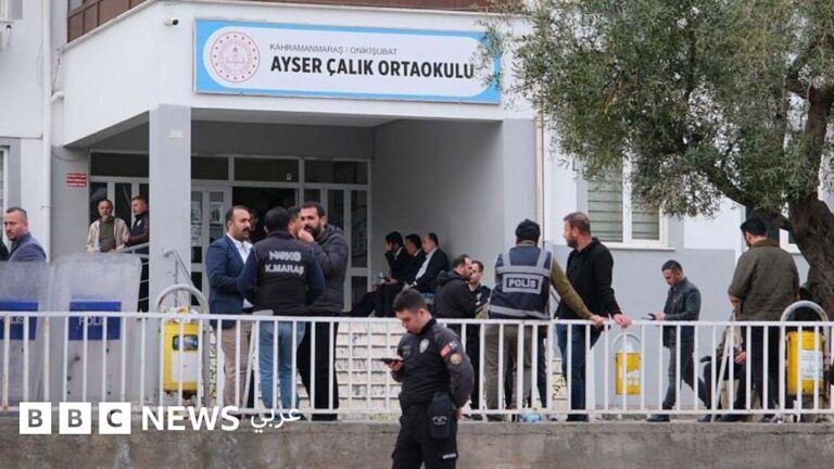 الشرطة التركية تعتقل 162 شخصاً على خلفية تعليقات عبر وسائل التواصل بعد حوادث إطلاق نار في مدارس