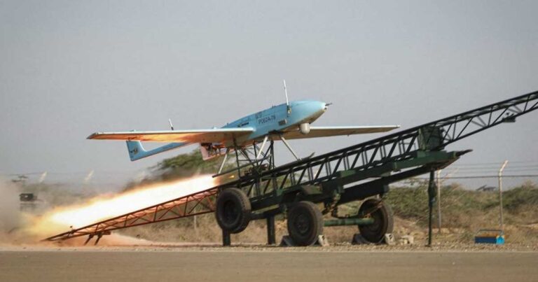 واشنطن تفرض عقوبات جديدة على برامج الدرون والصواريخ الإيرانية لتعزيز الضغط على طهران