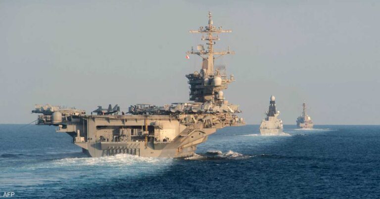 عبور حاملة الطائرات الأميركية أبراهام لينكولن بحر العرب لتعزيز الأمن البحري