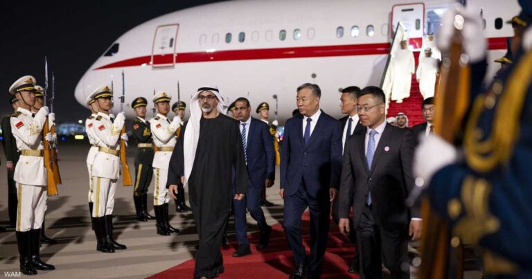 ولي عهد أبوظبي يبدأ زيارة رسمية إلى بكين لتعزيز العلاقات الثنائية