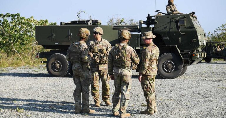 الجيش الأمريكي يواصل مناوراته العسكرية مع الفلبين رغم الانشغالات القائمة