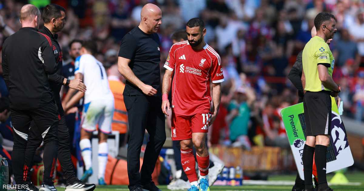 إصابة محمد صلاح تهدد مستقبله مع ليفربول في موسم حاسم