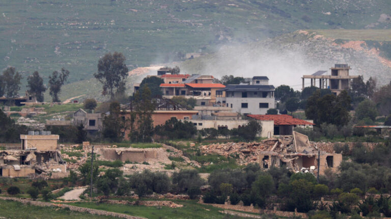 مقتل 2294 شخصاً جراء الهجمات الإسرائيلية على لبنان وثلث الضحايا من النساء والأطفال والمسعفين