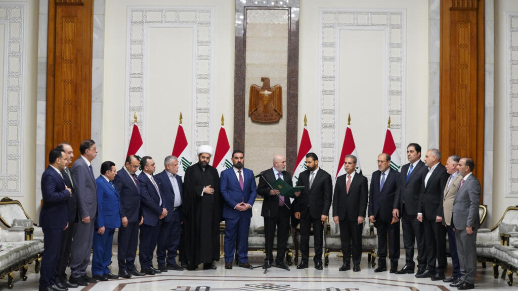 الرئاسة العراقية تكلف علي الزيدي بتشكيل الحكومة بعد انسحاب نوري المالكي وتوافق الإطار التنسيقي