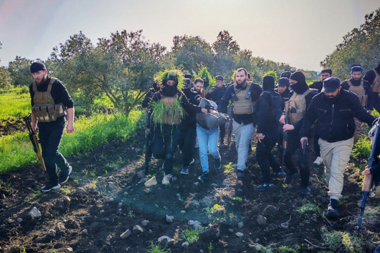 دمشق تفكك خلية لحزب الله تخطط لإطلاق صواريخ من القنيطرة