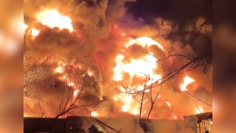 روسيا تشن هجومًا جويًا واسع النطاق على أوكرانيا باستخدام أكثر من 600 طائرة مسيرة خلال 24 ساعة