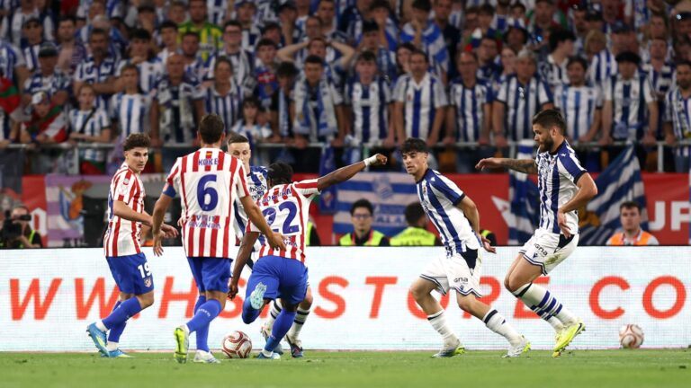 ريال سوسيداد يتوج بطلاً لكأس ملك إسبانيا بعد فوزه على أتلتيكو مدريد في نهائي مثير