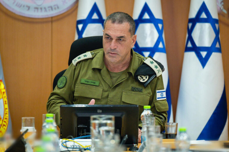 رئيس الأركان الإسرائيلي يحذّر من تأجيج الفوضى عبر نهب الممتلكات والنشر الرقمي