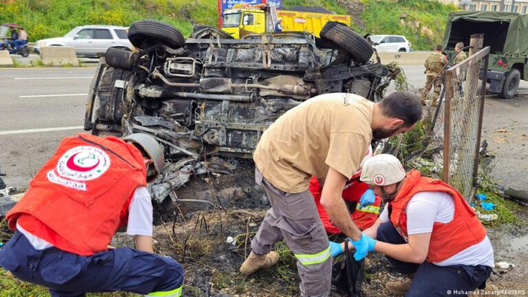 نتنياهو يؤكد استمرار الضربات ضد حزب الله ويكشف عن أهداف المفاوضات مع لبنان