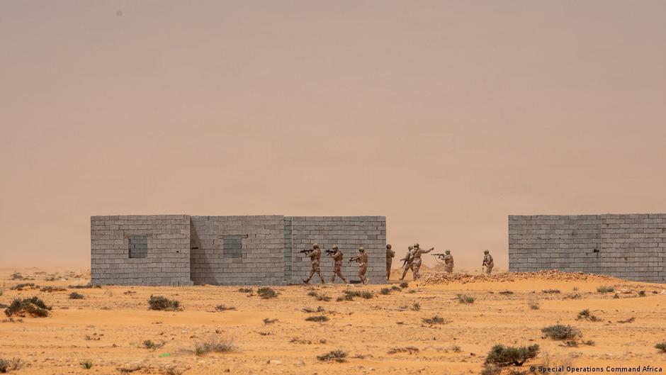 تدريبات عسكرية غربية مشتركة تعيد الاهتمام الدولي بليبيا وسط الصراع