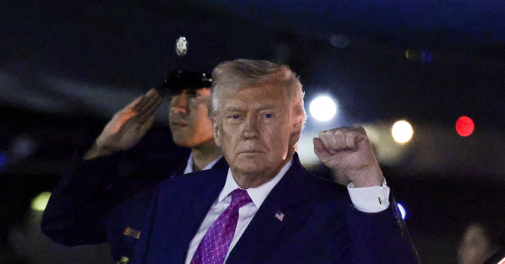 ترامب يعلن توجه ناقلات نفط فارغة إلى الولايات المتحدة لتحميل النفط والغاز