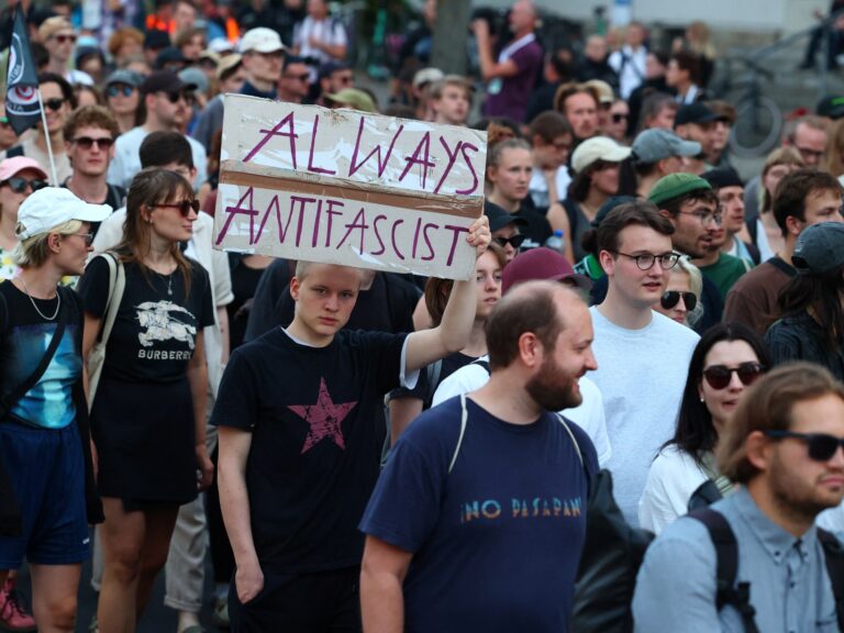 ارتفاع مقلق للعنف بألمانيا يثير تحذيرات من عودة مظاهر النازية