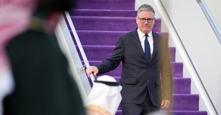 ستارمر يؤكد ضرورة مسار جديد لبريطانيا بعد صراع إيران