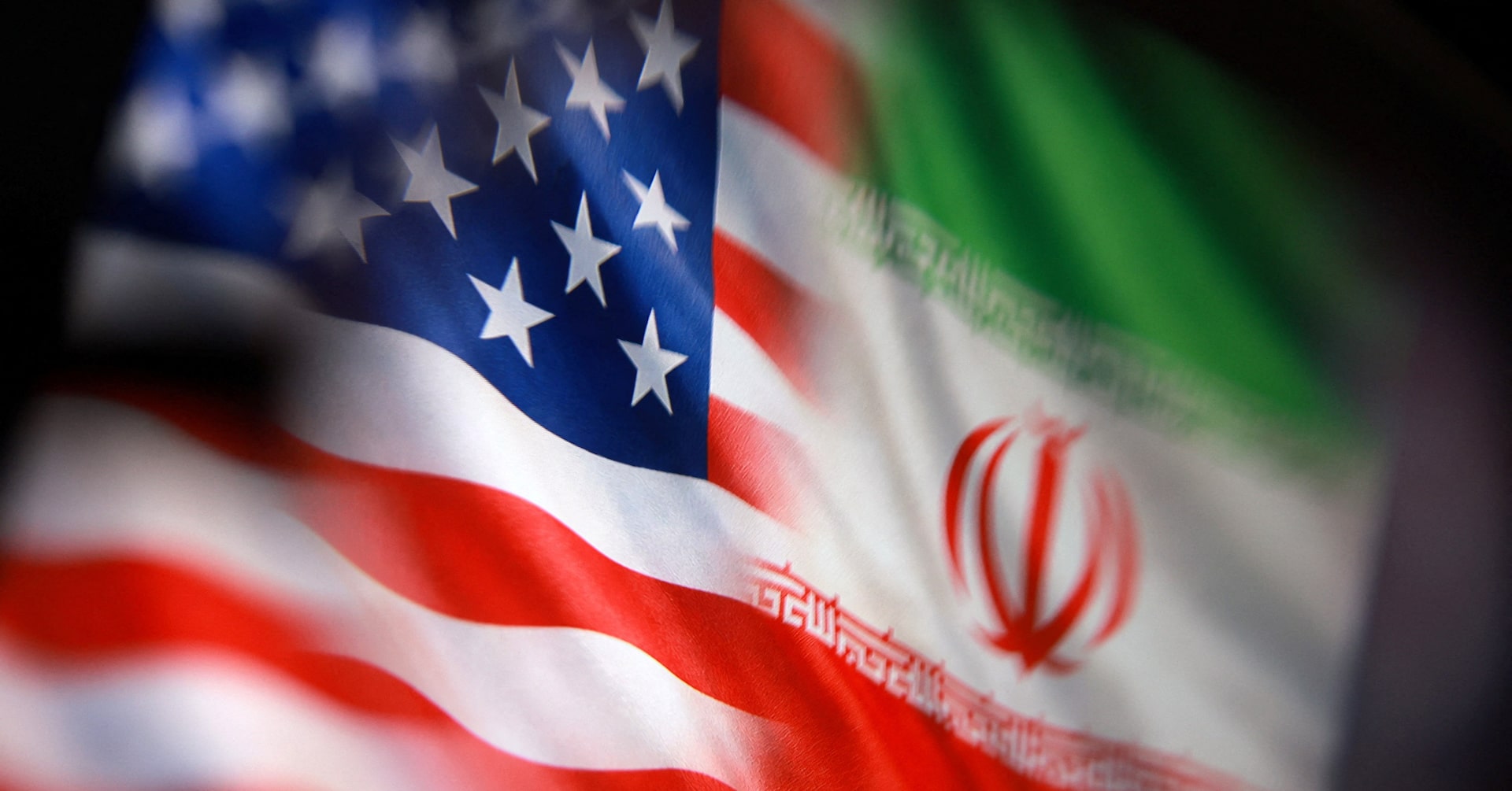 واشنطن تخطط لمطالبة إيران بإطلاق سراح أمريكيين محتجزين خلال المحادثات المقبلة