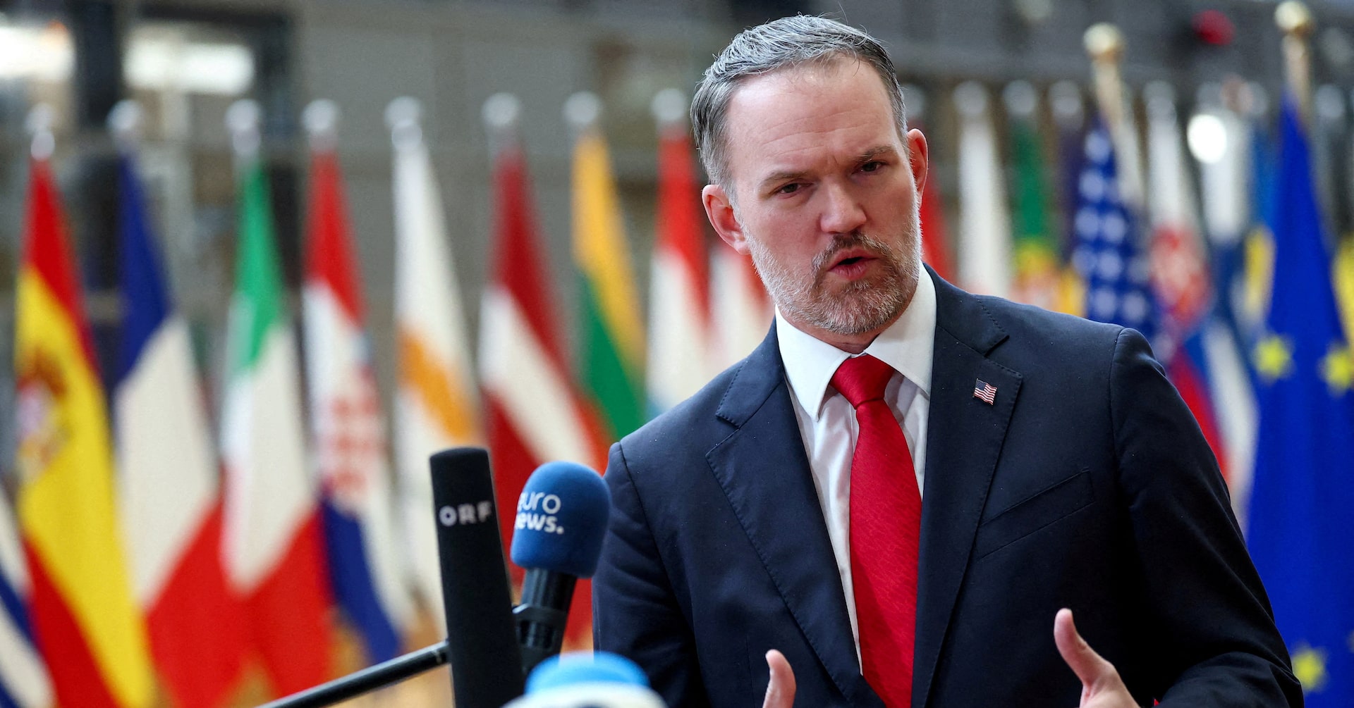 الممثل التجاري الأمريكي يحذر: تعاون الصين مع إيران قد يُعقد العلاقات