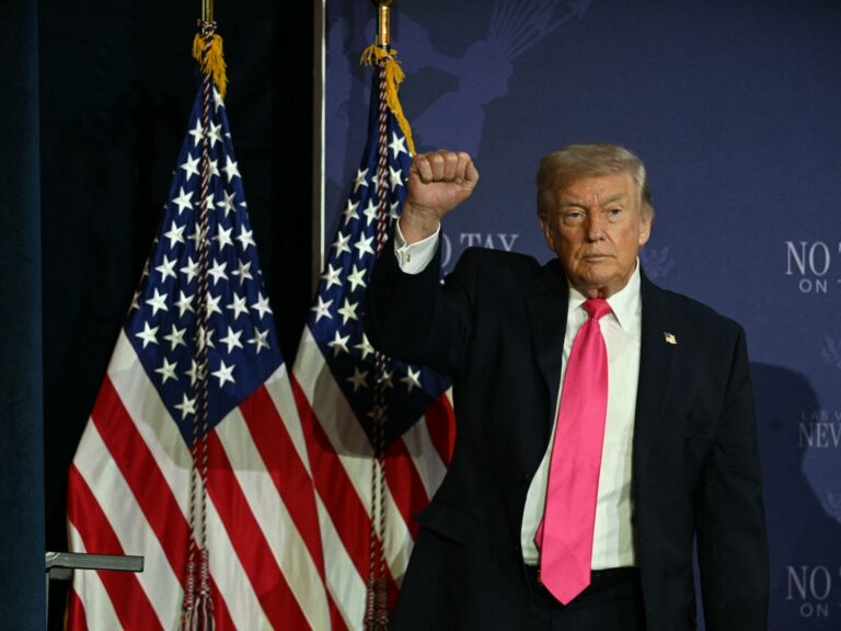 ترمب يتوقع انتهاء الحرب في إيران قريباً ويعرب عن تفاؤله بحلحلة الصراع