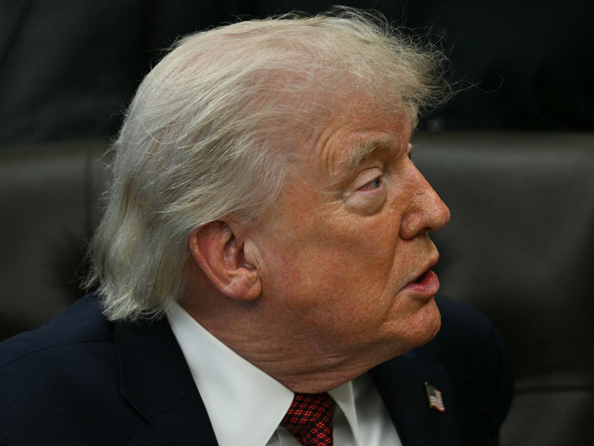 وول ستريت جورنال تفسر رفض ترمب السيطرة على جزيرة خارك الاستراتيجية