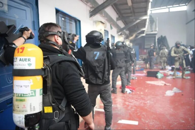 ارتفاع كبير في عدد المعتقلين في سجون الاحتلال بنسبة 83%