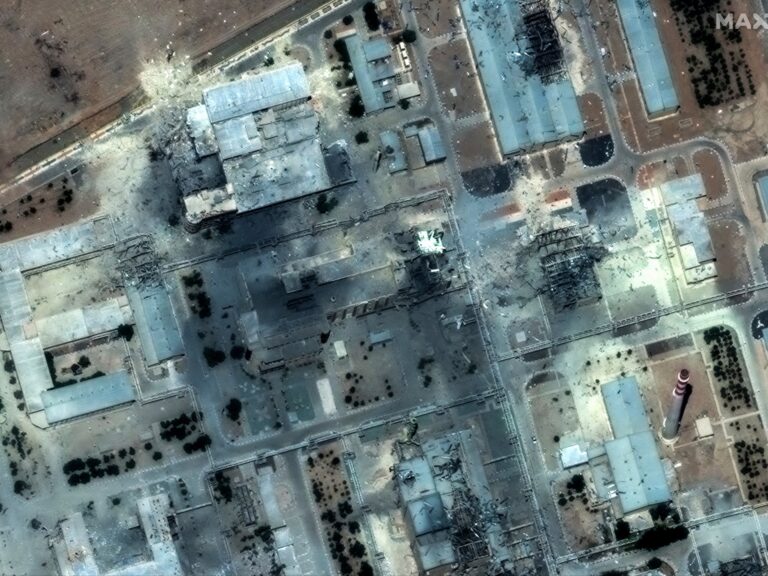 لغز “الغبار النووي” في تصريحات ترمب: غموض يثير التساؤلات والتوترات الدولية