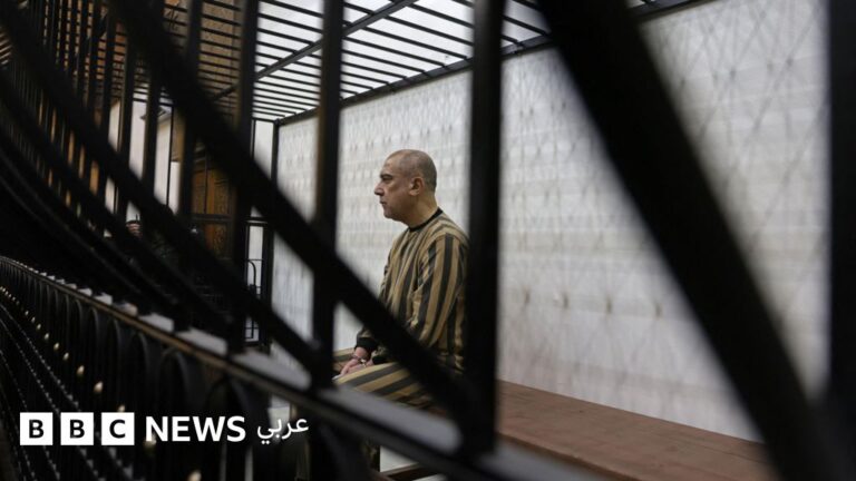 بدء محاكمة عاطف نجيب المسؤول الأمني السوري السابق بتهم تعذيب أطفال