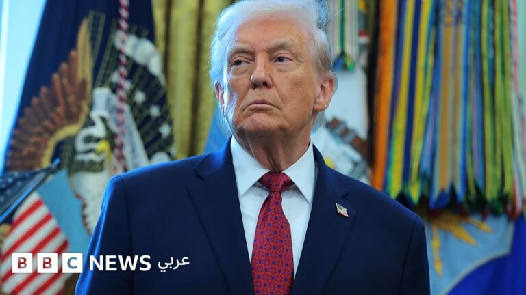 تصاعد التوتر بين واشنطن وطهران بعد اتهام إطلاق نار على سفن في مضيق هرمز