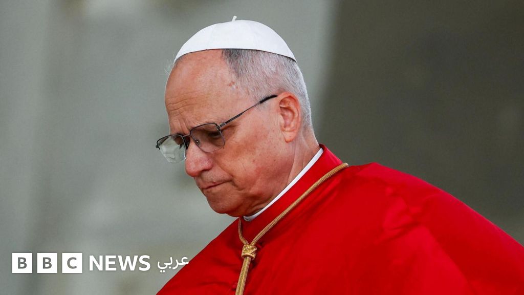 البابا لاون الرابع عشر يعلن عدم خوفه من ترامب ويؤكد استمرار معارضته للحرب