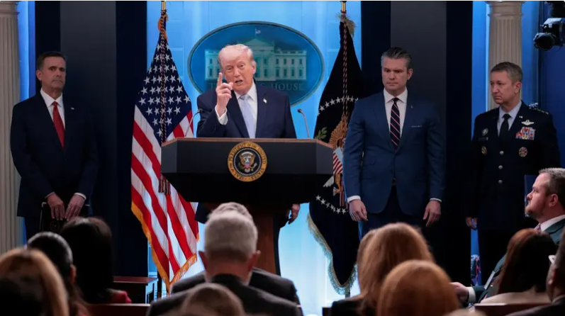 ترامب عن إنقاذ الطيار: نشرنا قوات بـ7 مواقع مختلفة لتشتيت الإيرانيين