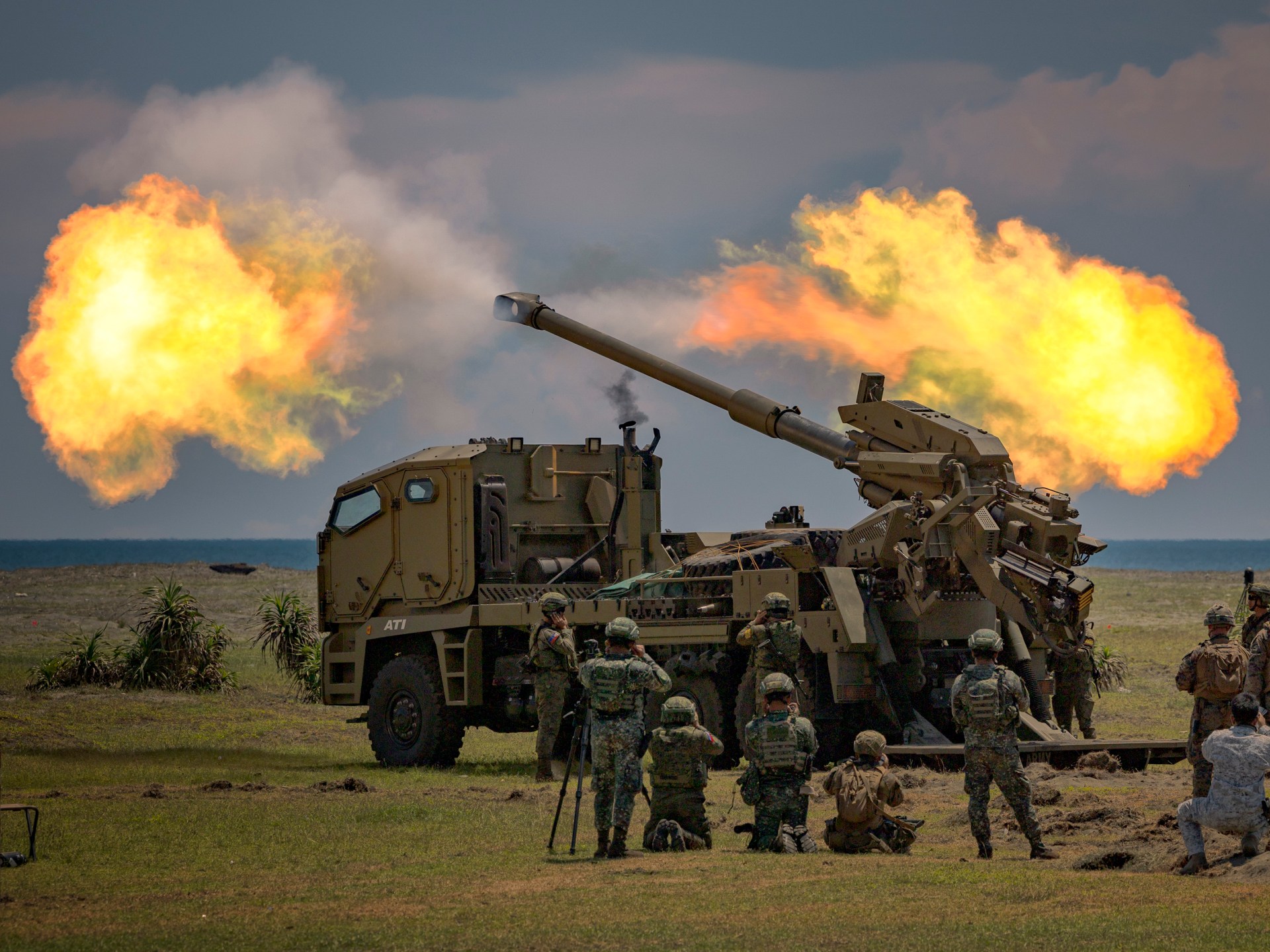 مناورات عسكرية مشتركة بين الولايات المتحدة والفلبين بمشاركة يابانية لأول مرة تعزز الأمن الإقليمي