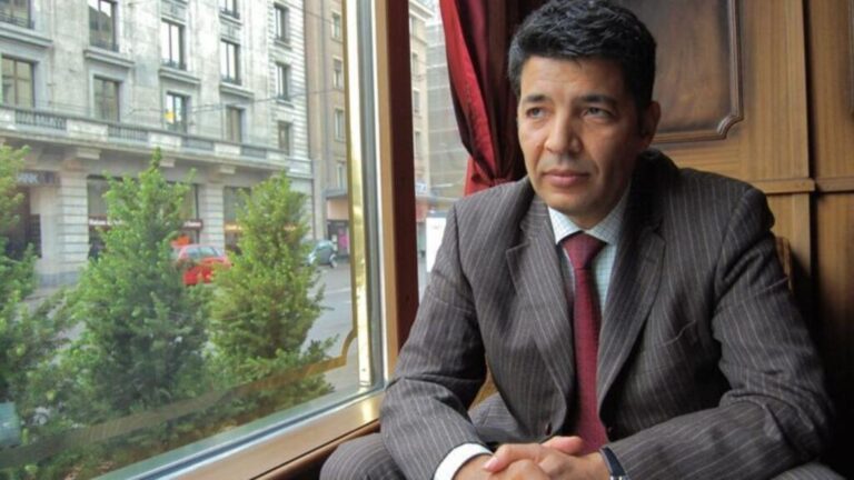 حسني عبيدي يؤكد أن زيارة البابا ليون الرابع عشر إلى الجزائر كسرت الصور النمطية السلبية