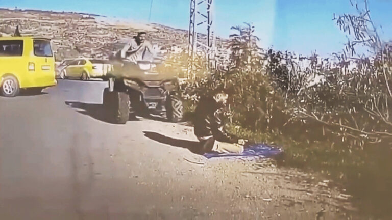 خديعة الاحتلال الإسرائيلي بين المستوطنين والجنود لشرعنة القتل في الضفة الغربية