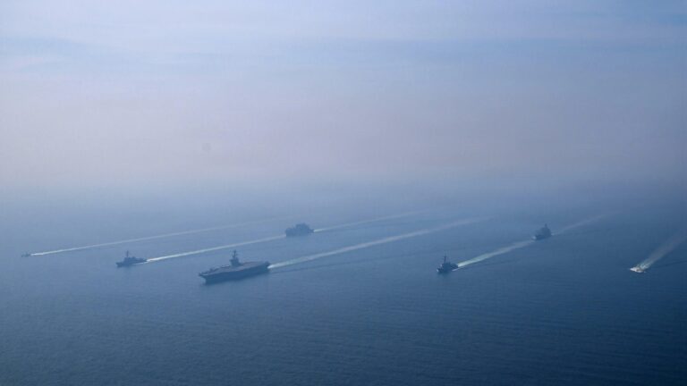 استراتيجية الأثلاث البحرية الأمريكية وأثرها في مواجهة التهديدات الإيرانية