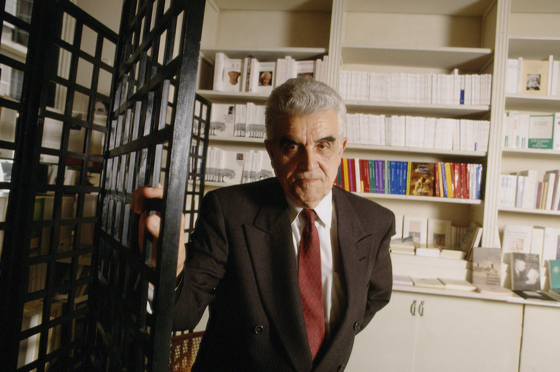 رينيه جيرار: الفيلسوف الفرنسي الذي ألهم عقول رواد التكنولوجيا