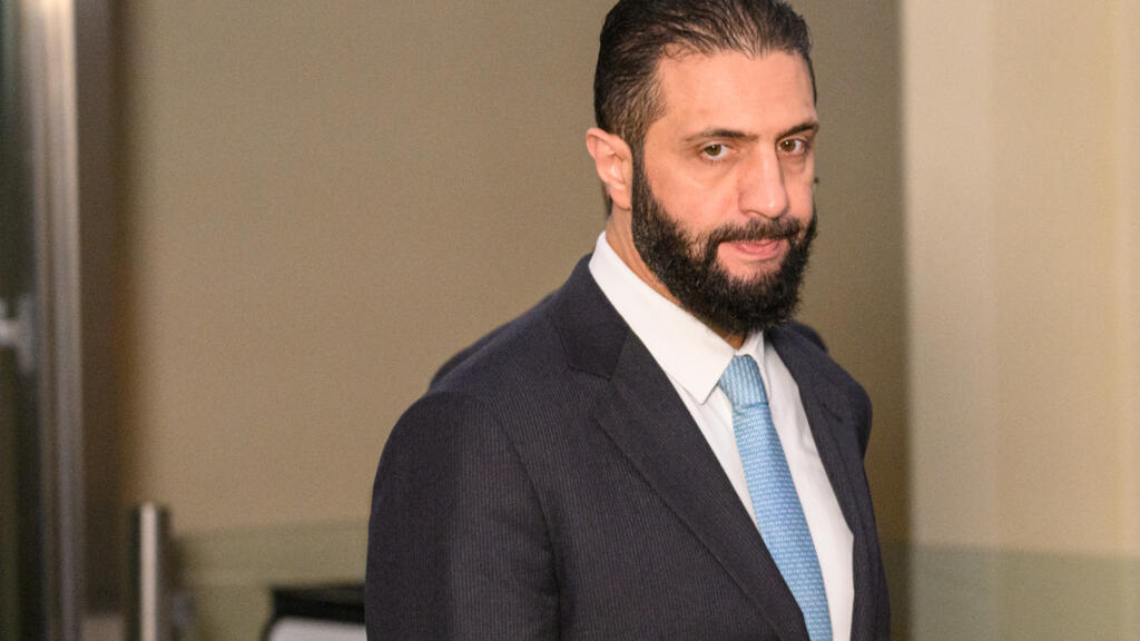 سوريا تجري أول تعديل حكومي واسع منذ الإطاحة بالرئيس بشار الأسد برئاسة أحمد الشرع