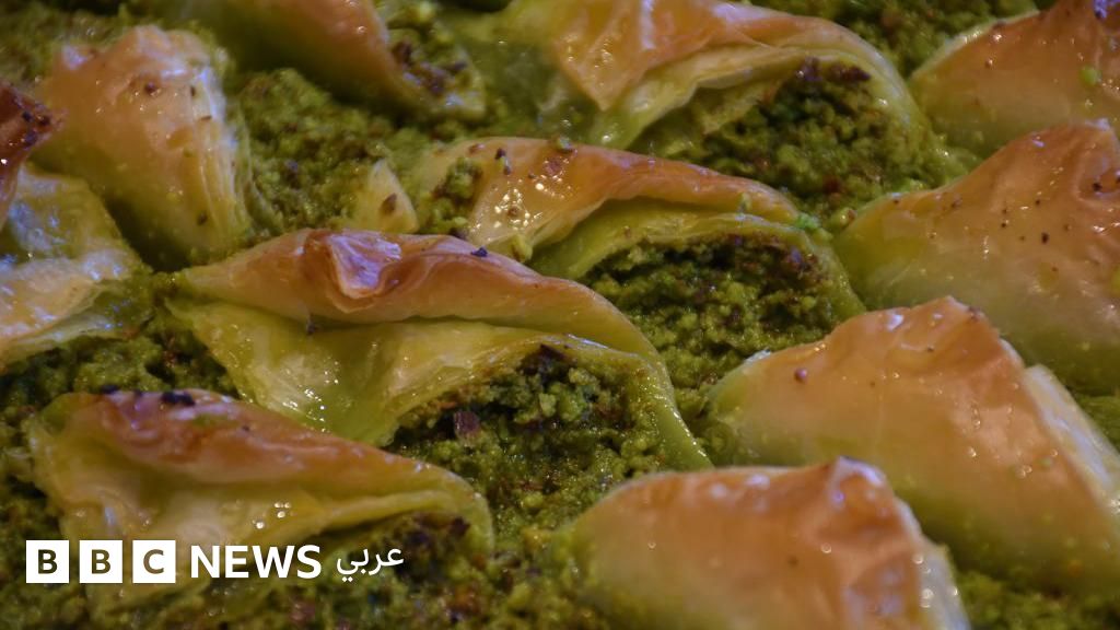 ارتفاع أسعار البقلاوة في دول الخليج 10% بسبب إغلاق مضيق هرمز