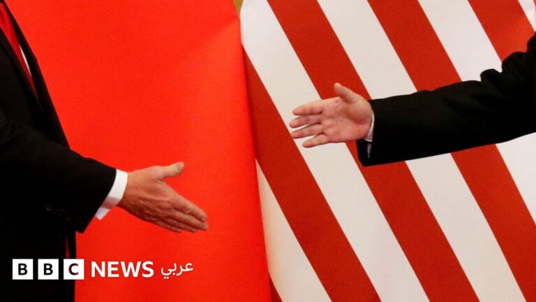 مقال الغارديان يحلل تأثير أخطاء ترامب في تعزيز مكانة الصين ويبحث في قضايا بريطانية انتخابية واجتماعية