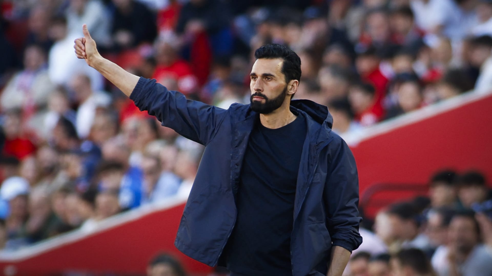 أربيلوا يدين تسريب أخبار ريال مدريد ويؤكد التزامه بعدم اتهام أي لاعب