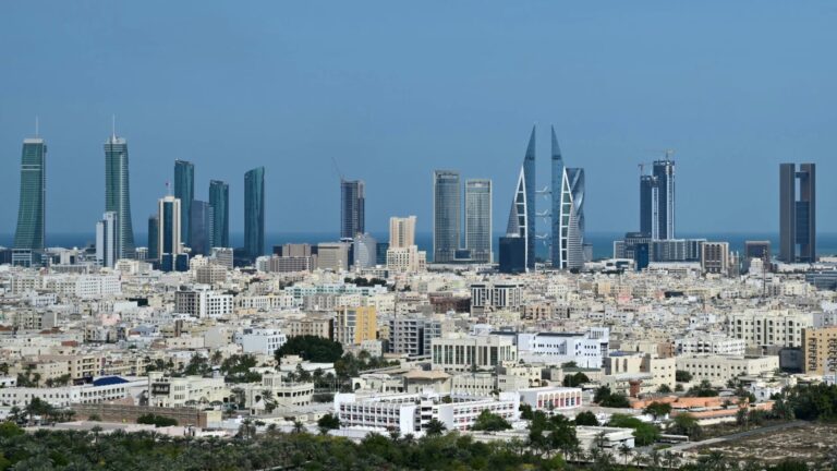 السعودية والإمارات تدعمان البحرين بعد اعتقال خلية مرتبطة بالحرس الثوري الإيراني