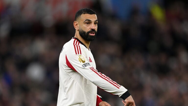محمد صلاح يدعو لعودة ليفربول إلى مسار الألقاب مجددًا