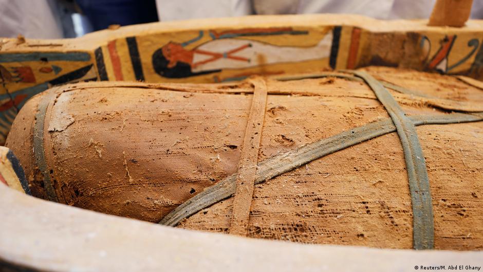 اكتشاف بردية الإلياذة على مومياء في صعيد مصر يغير مفاهيم الطقوس الجنائزية القديمة