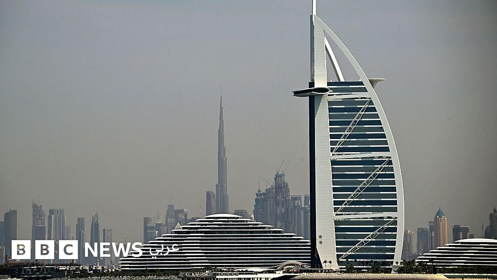 الحرب الإيرانية تهدد خطط دول الخليج لتنويع اقتصادها بعيداً عن النفط