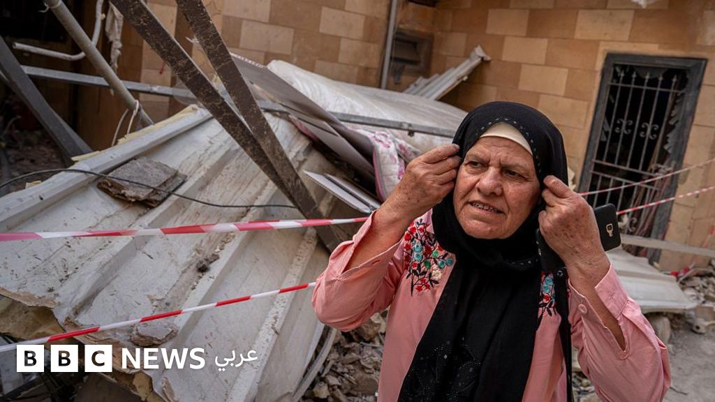 تصعيد خطير: غارات إسرائيلية مكثفة على جنوب لبنان تُسفر عن عشرات القتلى