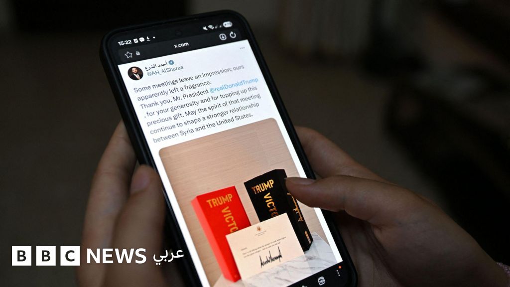 أغرب هدايا الزعماء: من عطر ترامب إلى الأسود المحنطة