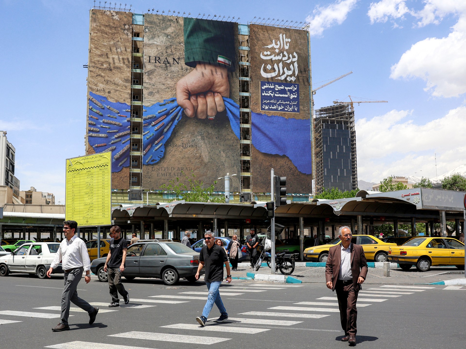 واشنطن تكثف جهودها لفهم هيكل السلطة في طهران وتحديد صاحب القرار النهائي
