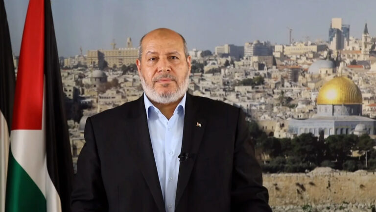 خليل الحية يؤكد: استهداف قيادات حماس وأبنائهم لن يكسر إرادة الفلسطينيين