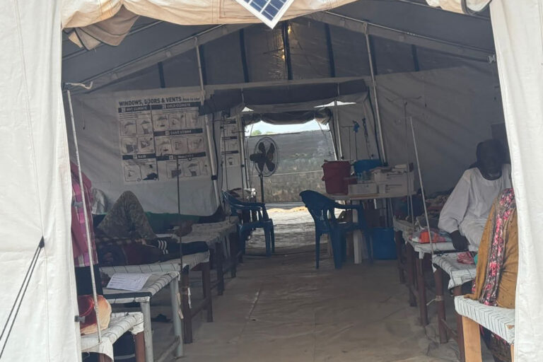 تداخل وبائي يهدد صحة النازحين في جبل مرة بين جدري القرود والحصبة