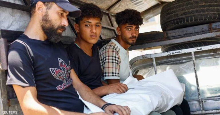 مقتل 3 فلسطينيين بينهم طفل في غارة إسرائيلية على وسط قطاع غزة رغم وقف إطلاق النار
