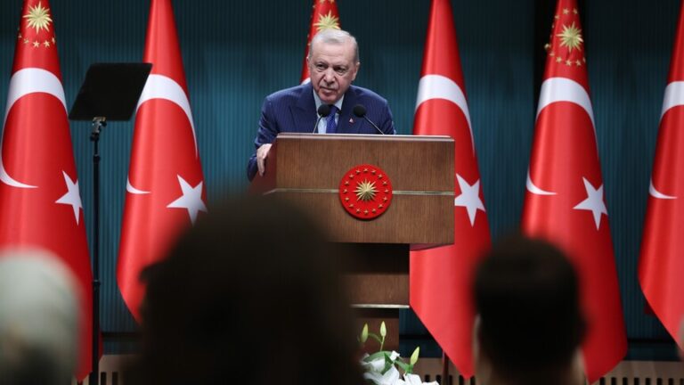 أردوغان يرفض افتراءات إسرائيل ويتعهد بدعم فنزويلا بعد زلزالها المدمّر