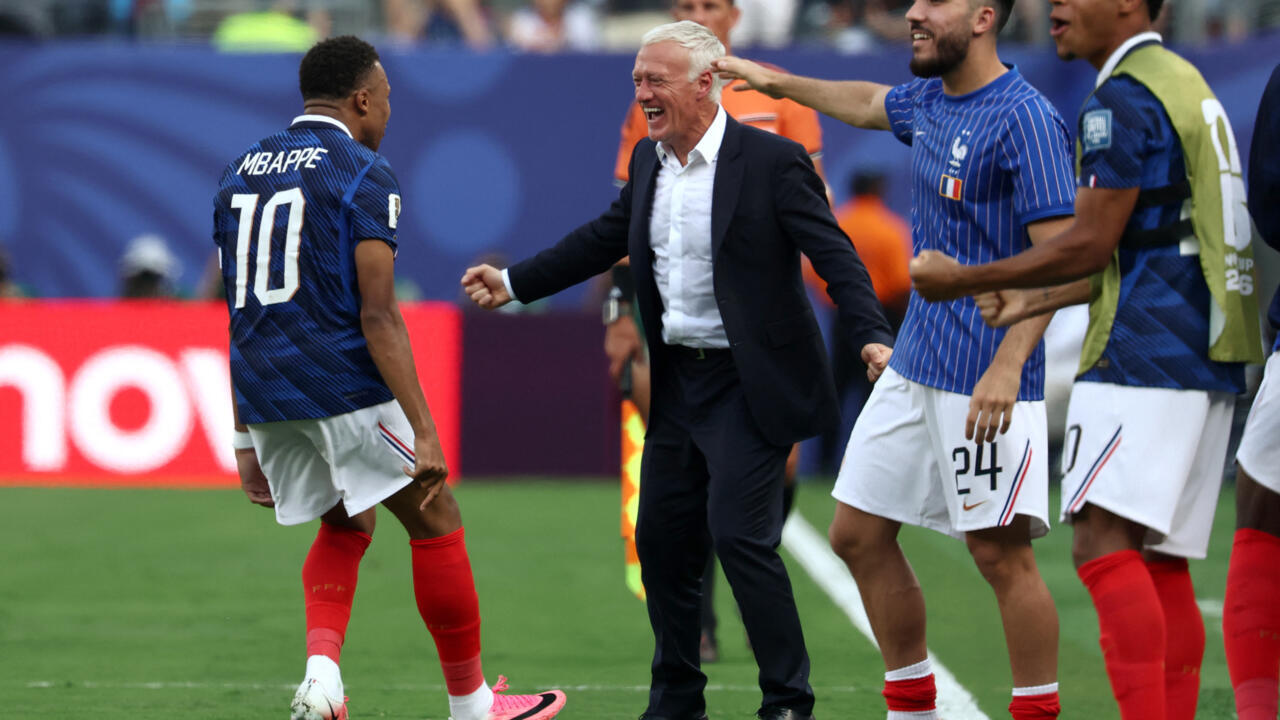 فرنسا تهزم السويد بثلاثية وتتأهل لمواجهة باراغواي في ثمن نهائي كأس العالم